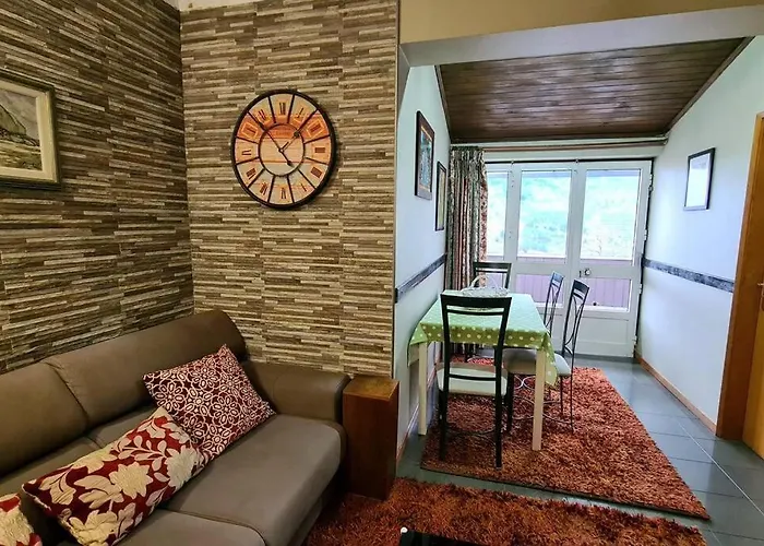 Hver As Faias * מנטגאס