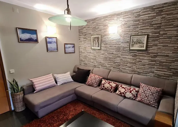 Hver As Faias מנטגאס