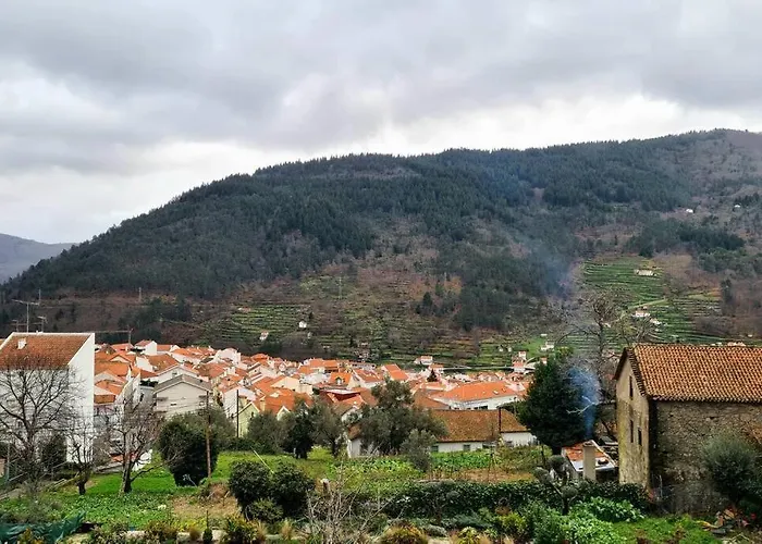 Hver As Faias * מנטגאס